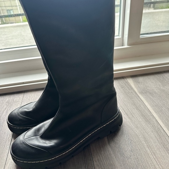 Matt & Nat Elegant Black Footwear Size 9 - Picture 3 of 11